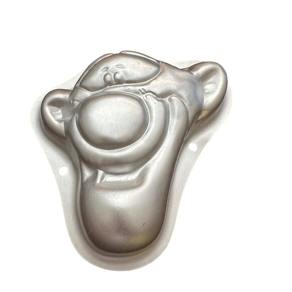 Wilton Cake Pan Tigger Cake Pan Mini 5 x 5 Small - Picture 1 of 9